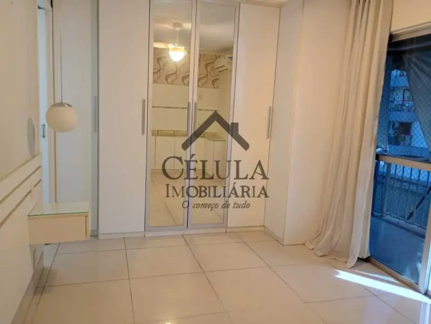 Apartamento com 2 quartos à venda, 82m2 em Rio De Janeiro - RJ - imagem 8 Foto 8 de Apartamento com 2 quartos à venda, 82m2 em Rio De Janeiro - RJ
