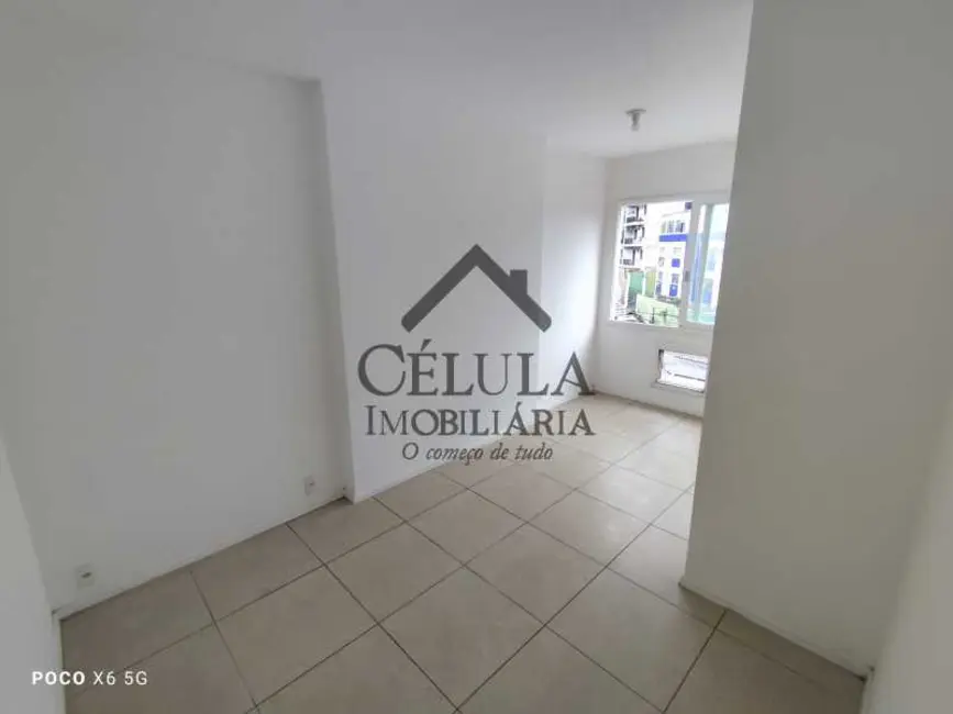 Foto 2 de Apartamento com 2 quartos à venda, 65m2 em Rio De Janeiro - RJ
