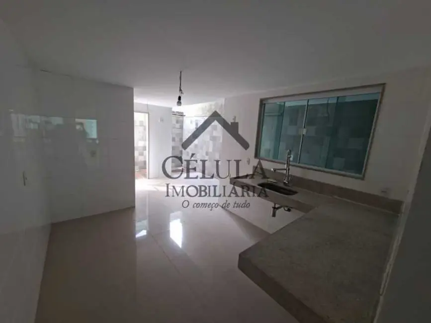Casa de Condomínio com 3 quartos à venda, 150m2 em Rio De Janeiro - RJ - imagem 3 Foto 3 de Casa de Condomínio com 3 quartos à venda, 150m2 em Rio De Janeiro - RJ
