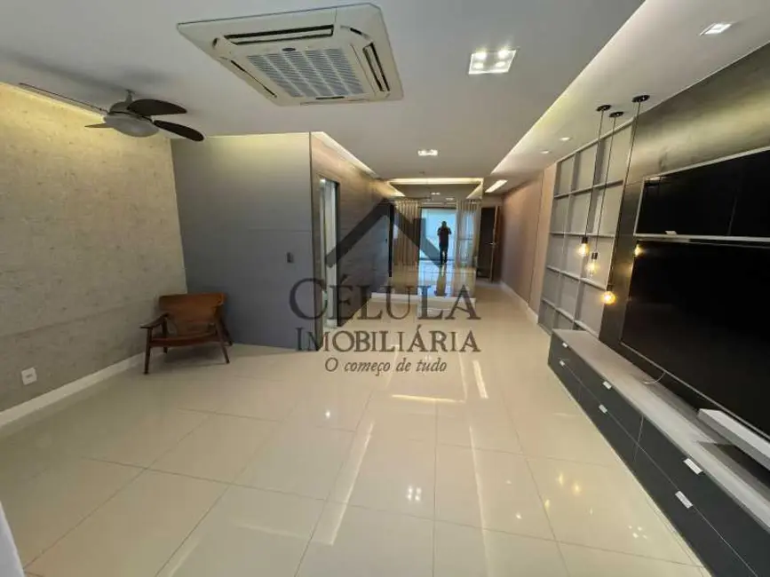Apartamento com 3 quartos à venda, 112m2 em Rio De Janeiro - RJ - imagem 2 Foto 2 de Apartamento com 3 quartos à venda, 112m2 em Rio De Janeiro - RJ