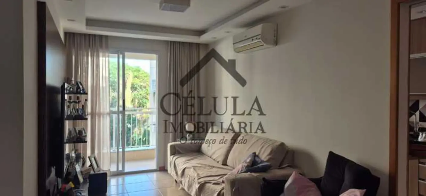 Foto 2 de Apartamento com 2 quartos à venda, 66m2 em Rio De Janeiro - RJ