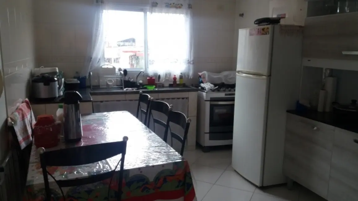 Sobrado com 3 quartos à venda, 150m2 em Vila Pires, Santo Andre - SP - imagem 6 Foto 6 de Sobrado com 3 quartos à venda, 150m2 em Vila Pires, Santo Andre - SP