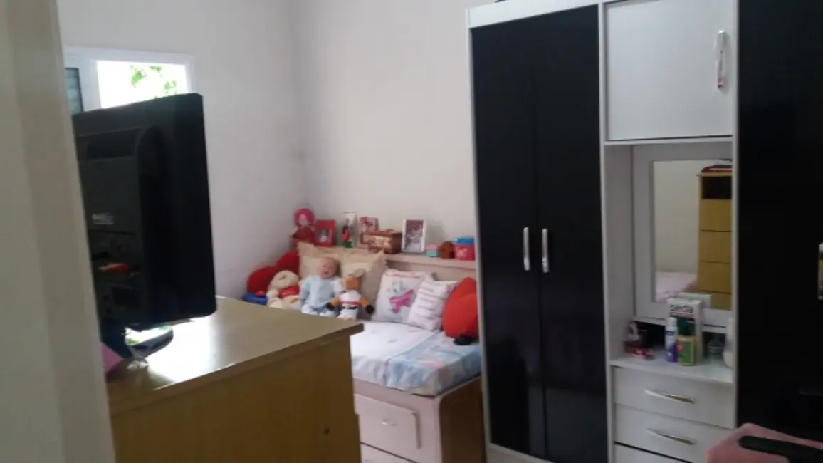 Sobrado com 3 quartos à venda, 150m2 em Vila Pires, Santo Andre - SP - imagem 9 Foto 9 de Sobrado com 3 quartos à venda, 150m2 em Vila Pires, Santo Andre - SP