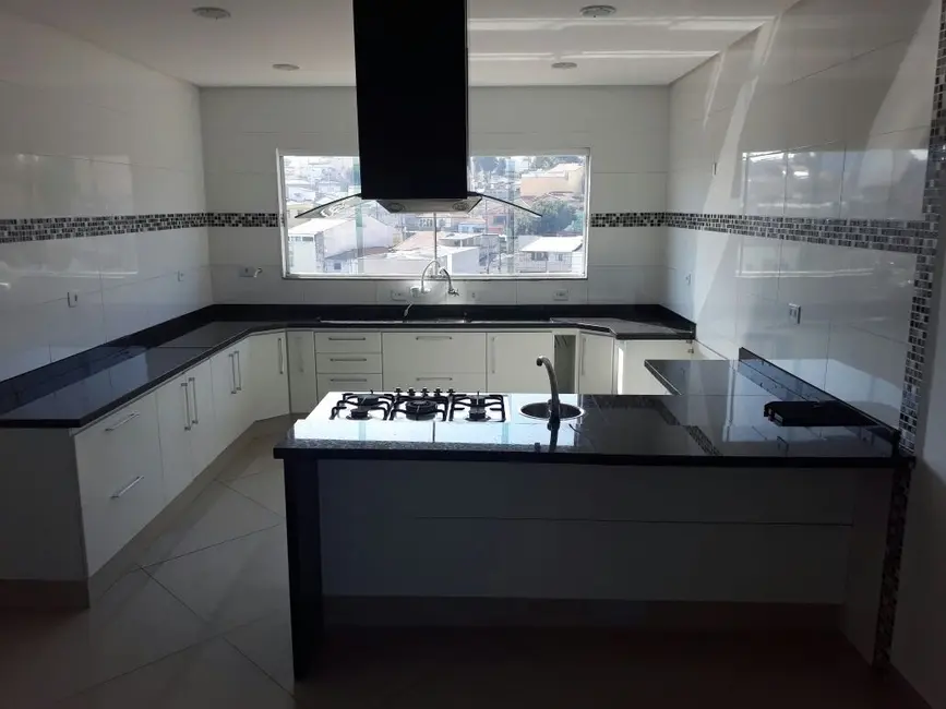 Sobrado com 3 quartos à venda em Parque das Nações, Santo Andre - SP - imagem 8 Foto 8 de Sobrado com 3 quartos à venda em Parque das Nações, Santo Andre - SP