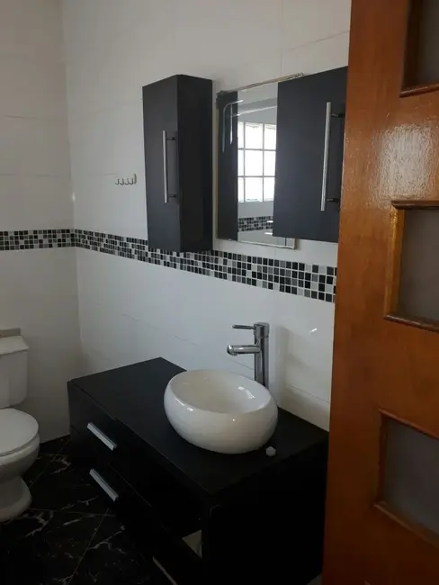 Sobrado com 3 quartos à venda em Parque das Nações, Santo Andre - SP - imagem 5 Foto 5 de Sobrado com 3 quartos à venda em Parque das Nações, Santo Andre - SP