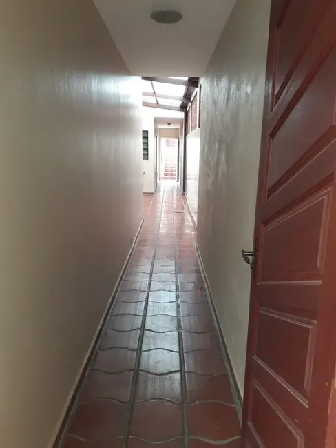 Foto 2 de Sobrado com 4 quartos à venda, 240m2 em Vila Pires, Santo Andre - SP