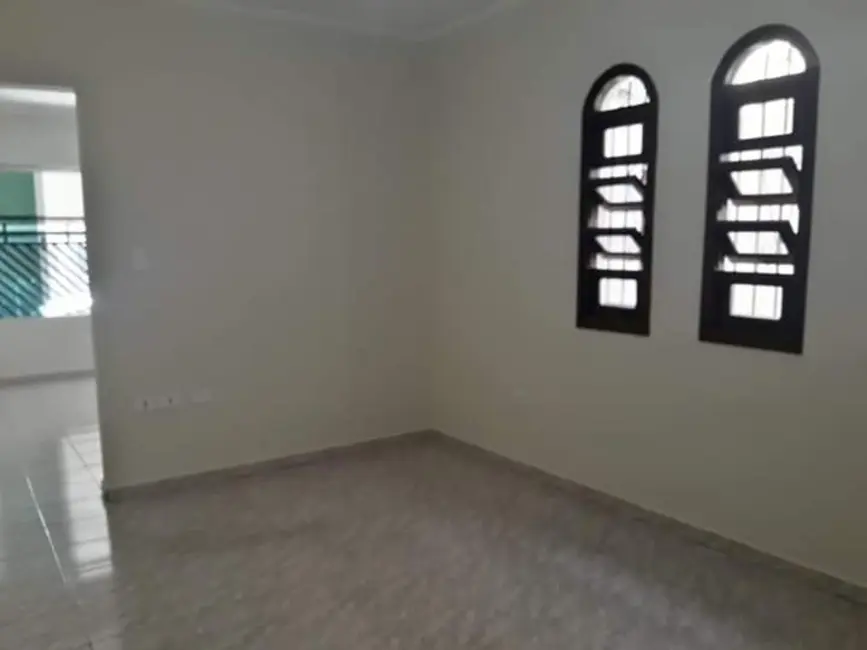 Foto 7 de Sobrado com 3 quartos à venda, 210m2 em Vila Linda, Santo Andre - SP