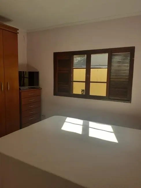 Casa com 3 quartos à venda, 200m2 em Vila Humaitá, Santo Andre - SP - imagem 5 Foto 5 de Casa com 3 quartos à venda, 200m2 em Vila Humaitá, Santo Andre - SP