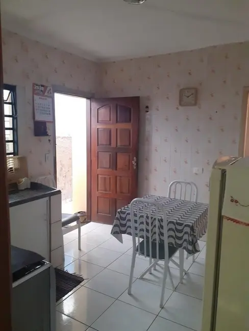 Casa com 3 quartos à venda, 200m2 em Vila Humaitá, Santo Andre - SP - imagem 4 Foto 4 de Casa com 3 quartos à venda, 200m2 em Vila Humaitá, Santo Andre - SP