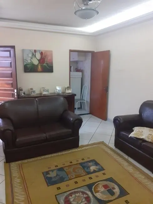 Foto 2 de Casa com 3 quartos à venda, 200m2 em Vila Humaitá, Santo Andre - SP