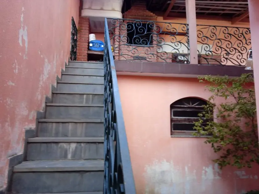 Foto 3 de Sobrado à venda, 200m2 em Vila Linda, Santo Andre - SP