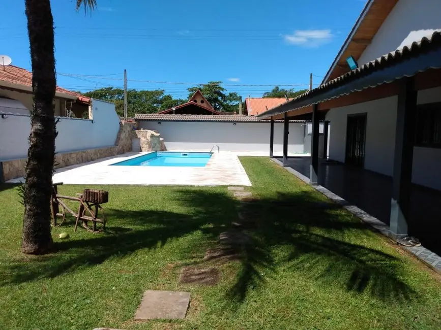 Foto 7 de Casa com 4 quartos à venda, 284m2 em Peruibe - SP