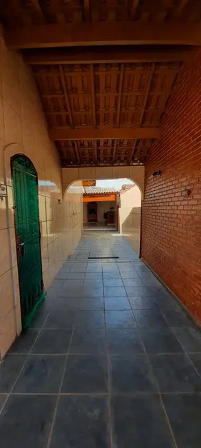 Foto 3 de Casa com 2 quartos à venda, 163m2 em Mongagua - SP