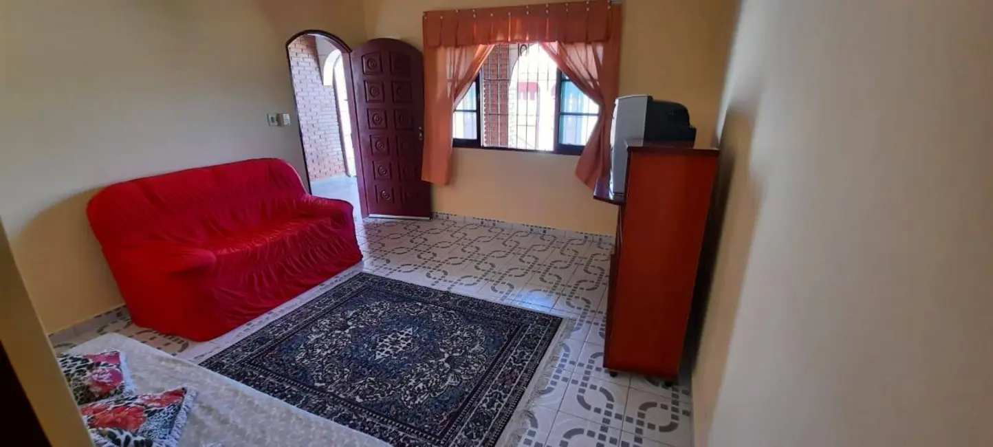 Foto 5 de Casa com 2 quartos à venda, 163m2 em Mongagua - SP