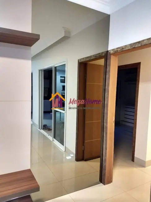Foto 2 de Casa de Condomínio à venda, 210m2 em Setor Habitacional Vicente Pires, Brasilia - DF