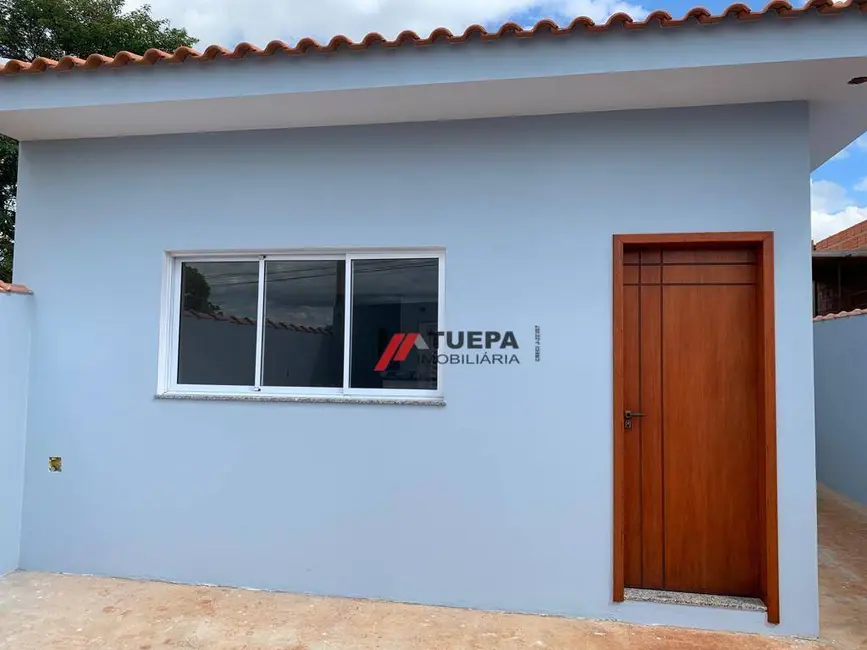 Foto 2 de Casa com 2 quartos à venda, 116m2 em Cesario Lange - SP
