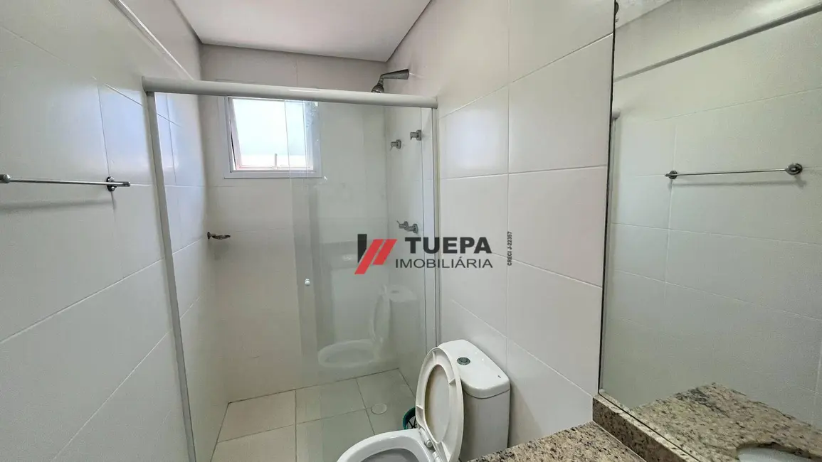 Apartamento com 3 quartos à venda e para alugar, 135m2 em Guaruja - SP - imagem 3 Foto 3 de Apartamento com 3 quartos à venda e para alugar, 135m2 em Guaruja - SP
