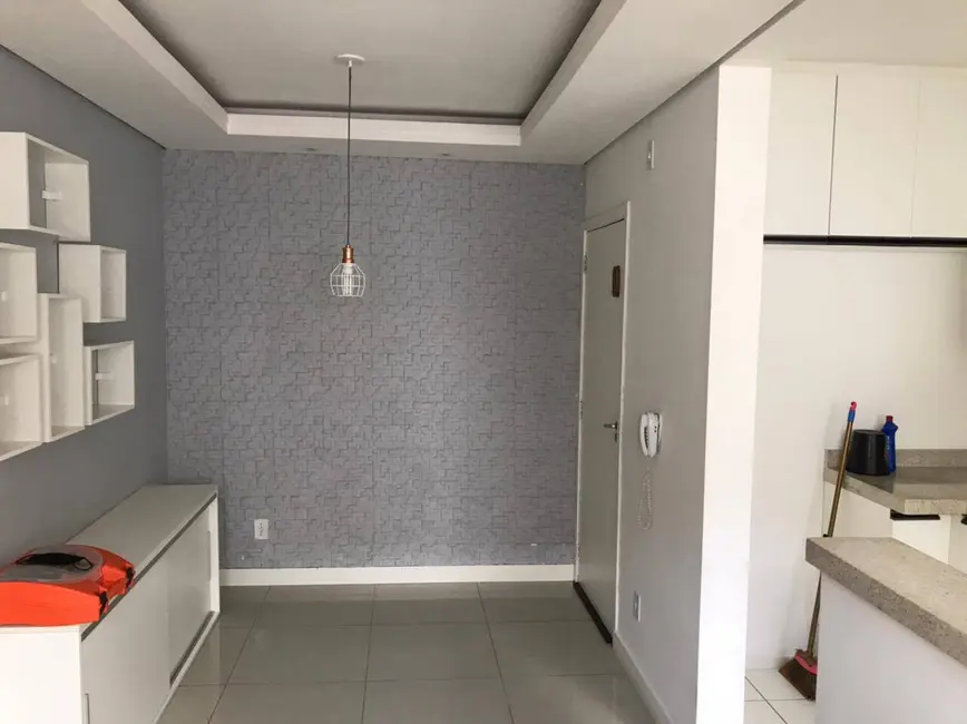 Foto 1 de Apartamento com 2 quartos à venda, 61m2 em Chácara Letônia, Americana - SP