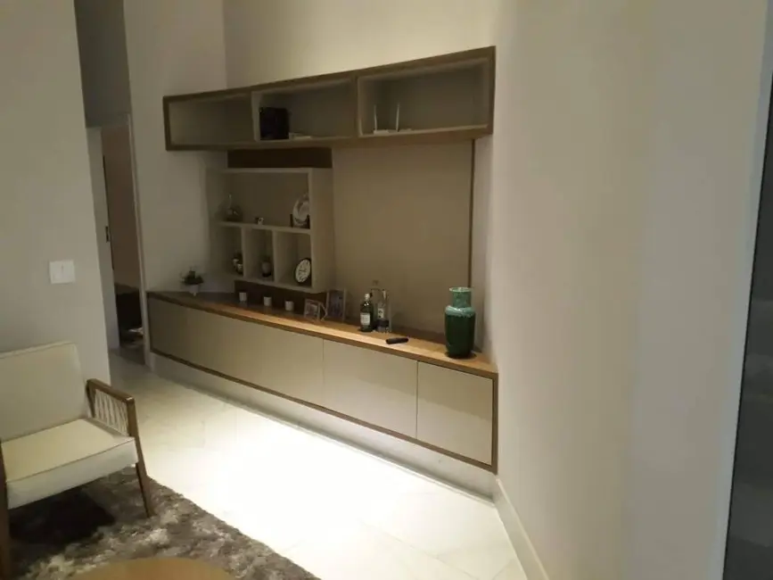 Casa de Condomínio com 3 quartos à venda, 334m2 em Loteamento Residencial Jardim dos Ipês Amarelos, Americana - SP - imagem 4 Foto 4 de Casa de Condomínio com 3 quartos à venda, 334m2 em Loteamento Residencial Jardim dos Ipês Amarelos, Americana - SP