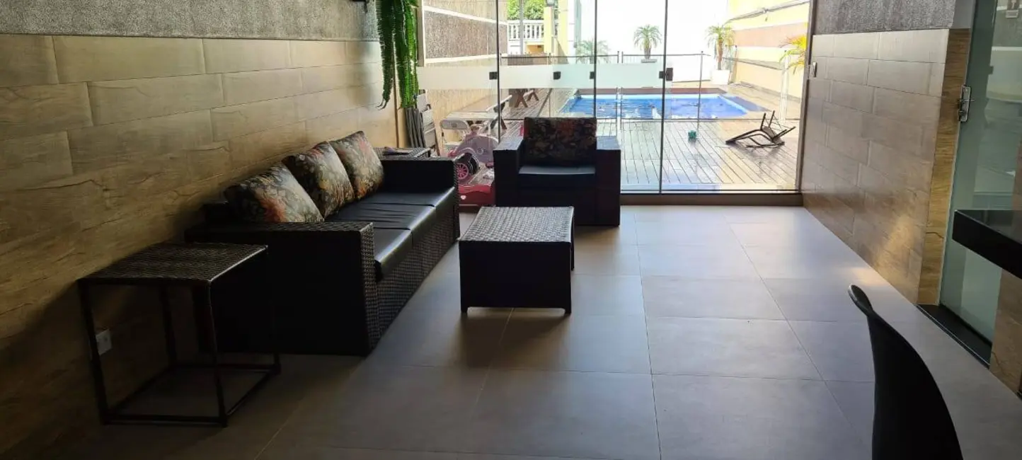 Foto 8 de Sobrado com 3 quartos à venda, 360m2 em Parque Novo Mundo, Americana - SP