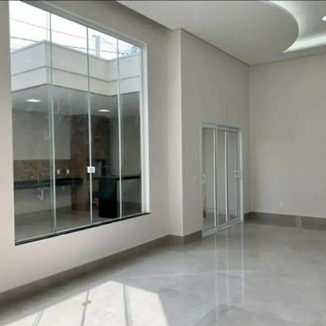 Foto 2 de Casa com 3 quartos à venda, 180m2 em Parque Universitário, Americana - SP