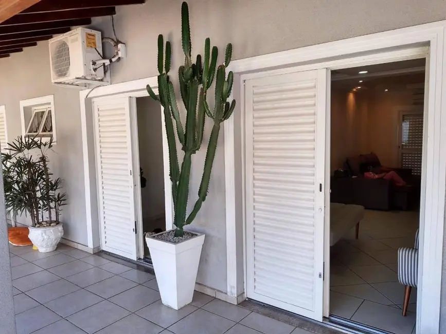 Foto 6 de Chácara com 3 quartos à venda, 1048m2 em Residencial Praia dos Namorados, Americana - SP