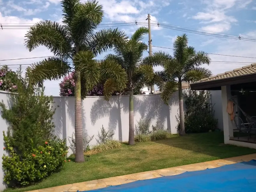 Foto 4 de Sobrado com 4 quartos à venda, 350m2 em Jardim Souza Queiroz, Santa Bárbara D`Oeste - SP
