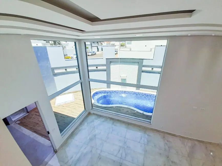 Foto 3 de Sobrado com 3 quartos à venda, 200m2 em Parque Universitário, Americana - SP