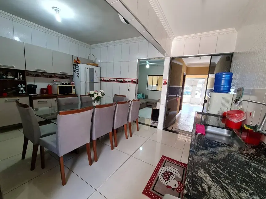 Casa com 2 quartos à venda, 125m2 em Parque Planalto, Santa Bárbara D`Oeste - SP - imagem 3 Foto 3 de Casa com 2 quartos à venda, 125m2 em Parque Planalto, Santa Bárbara D`Oeste - SP