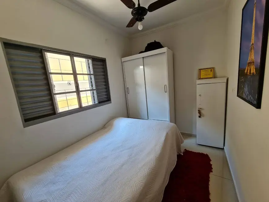 Casa com 2 quartos à venda, 125m2 em Parque Planalto, Santa Bárbara D`Oeste - SP - imagem 5 Foto 5 de Casa com 2 quartos à venda, 125m2 em Parque Planalto, Santa Bárbara D`Oeste - SP