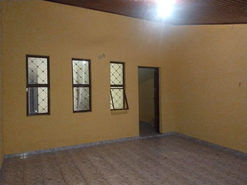 Casa com 2 quartos à venda, 125m2 em Jardim São Fernando, Santa Bárbara D`Oeste - SP - imagem 1 Foto 1 de Casa com 2 quartos à venda, 125m2 em Jardim São Fernando, Santa Bárbara D`Oeste - SP