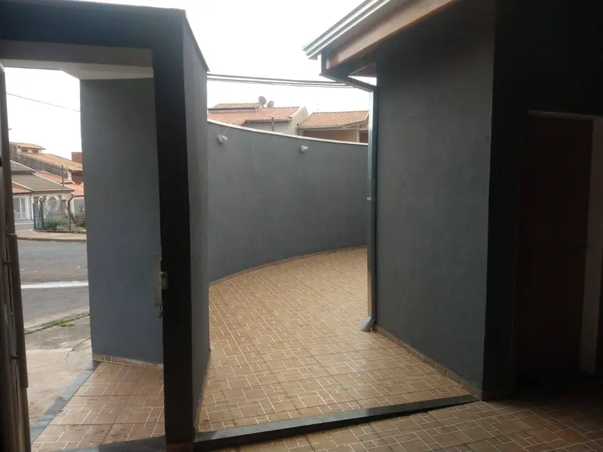 Foto 2 de Casa com 2 quartos à venda, 250m2 em Parque Residencial Jaguari, Americana - SP