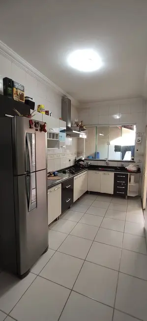 Foto 3 de Casa com 2 quartos à venda, 150m2 em Parque Liberdade, Americana - SP