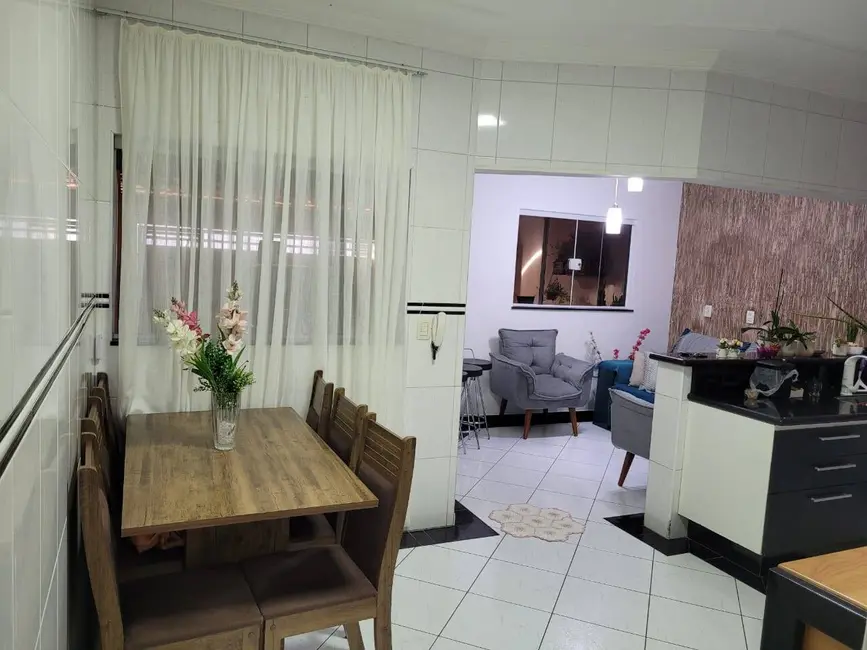 Foto 3 de Casa com 3 quartos à venda, 150m2 em Parque Nova Carioba, Americana - SP