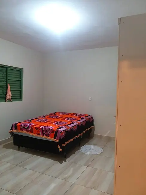 Casa com 2 quartos à venda, 129m2 em Santa Bárbara D`Oeste - SP - imagem 4 Foto 4 de Casa com 2 quartos à venda, 129m2 em Santa Bárbara D`Oeste - SP