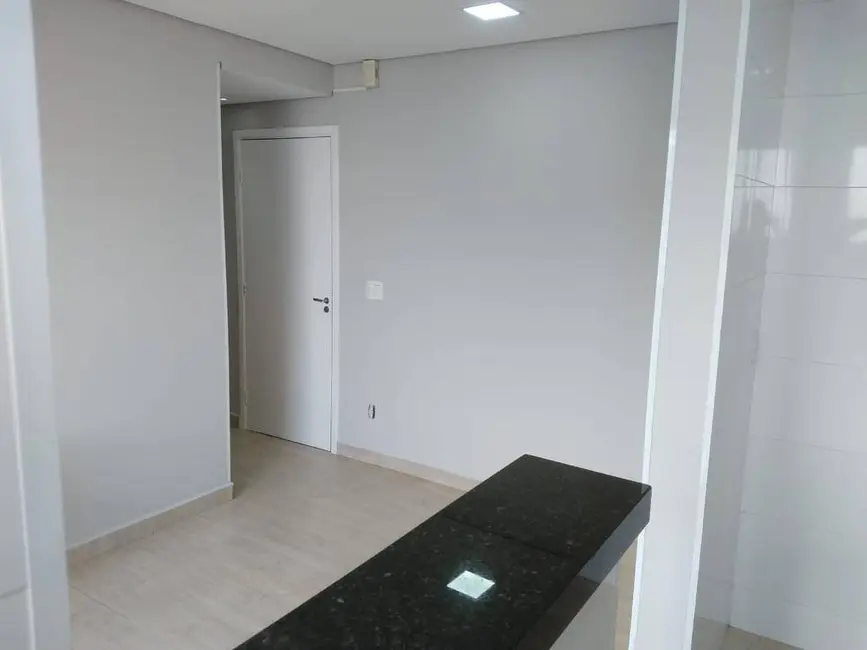 Foto 4 de Apartamento com 2 quartos à venda, 57m2 em Chácara Letônia, Americana - SP