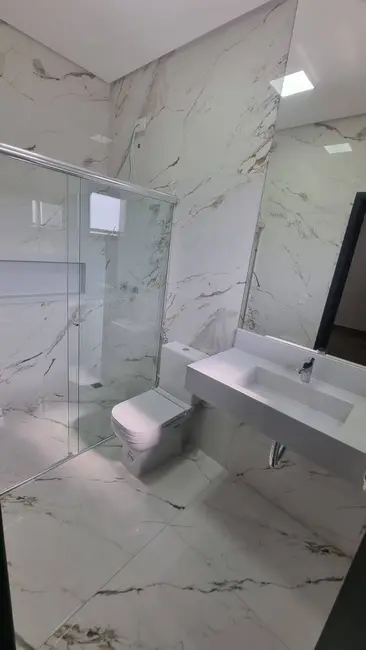 Foto 6 de Sobrado com 3 quartos à venda, 180m2 em Parque Universitário, Americana - SP