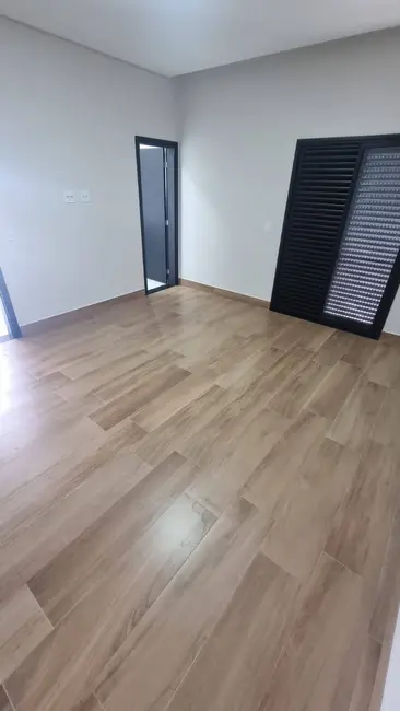 Foto 8 de Sobrado com 3 quartos à venda, 180m2 em Parque Universitário, Americana - SP