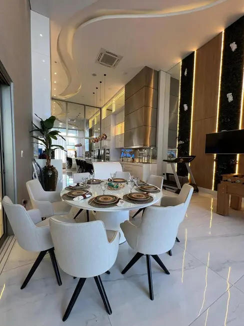 Foto 1 de Casa de Condomínio à venda, 716m2 em Parque Nova Carioba, Americana - SP