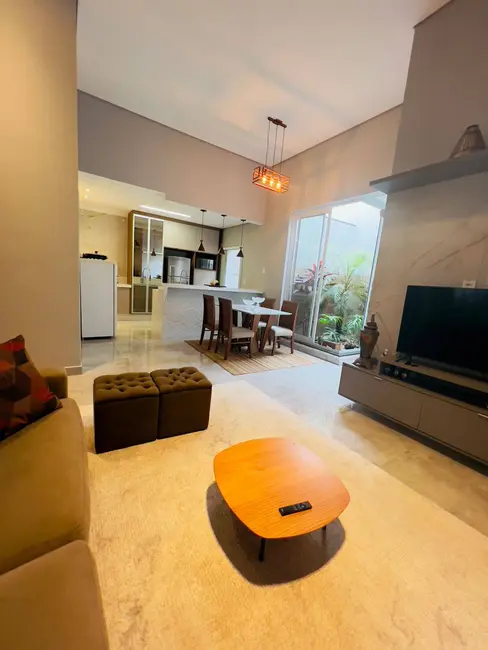 Foto 1 de Casa com 3 quartos à venda, 260m2 em Jardim Souza Queiroz,  - SP