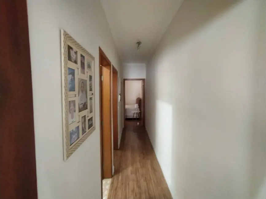 Foto 3 de Casa com 2 quartos à venda, 150m2 em Jardim Alvorada, Americana - SP