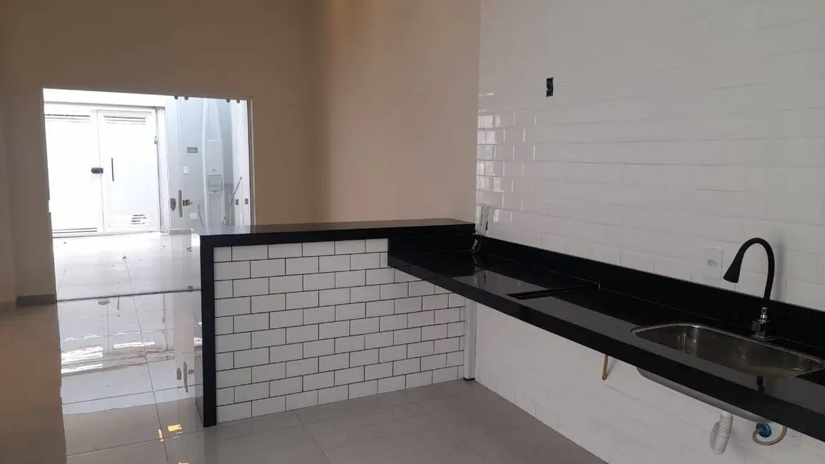 Casa com 3 quartos à venda, 129m2 em Vila Pântano II, Santa Bárbara D`Oeste - SP - imagem 3 Foto 3 de Casa com 3 quartos à venda, 129m2 em Vila Pântano II, Santa Bárbara D`Oeste - SP