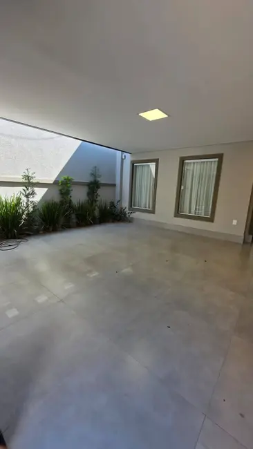 Foto 1 de Casa com 3 quartos à venda, 150m2 em Parque Universitário, Americana - SP