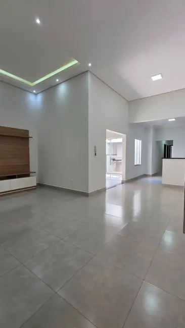 Foto 3 de Casa com 3 quartos à venda, 150m2 em Parque Universitário, Americana - SP