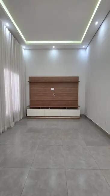 Foto 4 de Casa com 3 quartos à venda, 150m2 em Parque Universitário, Americana - SP