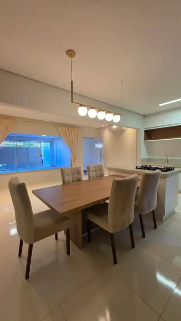 Foto 4 de Casa com 3 quartos à venda, 150m2 em Parque Residencial Jaguari, Americana - SP