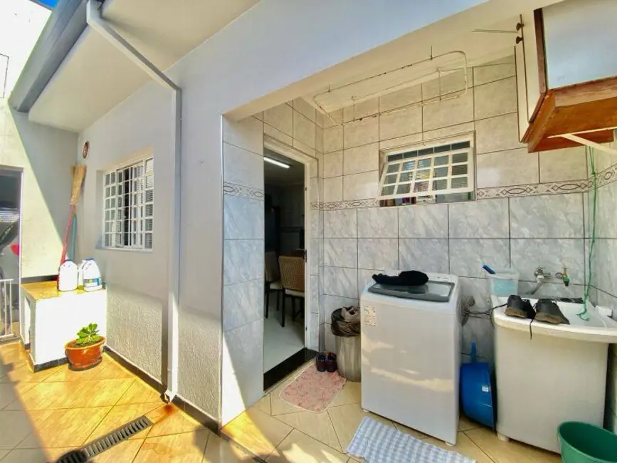 Foto 9 de Casa com 2 quartos à venda, 150m2 em Parque Residencial Jaguari, Americana - SP
