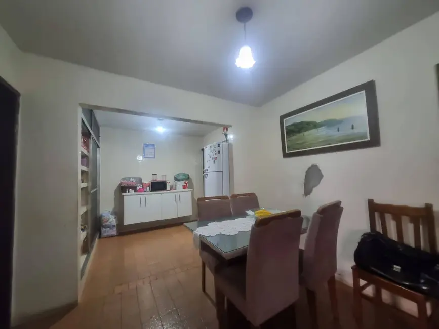 Foto 3 de Casa com 3 quartos à venda, 250m2 em Antônio Zanaga, Americana - SP