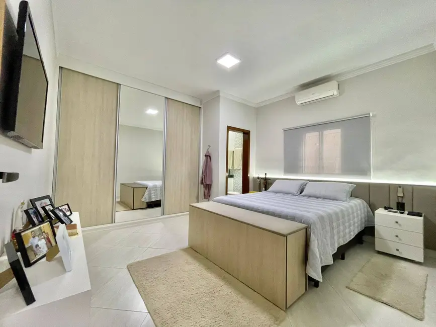 Foto 9 de Casa com 2 quartos à venda, 150m2 em Jardim Boer I, Americana - SP