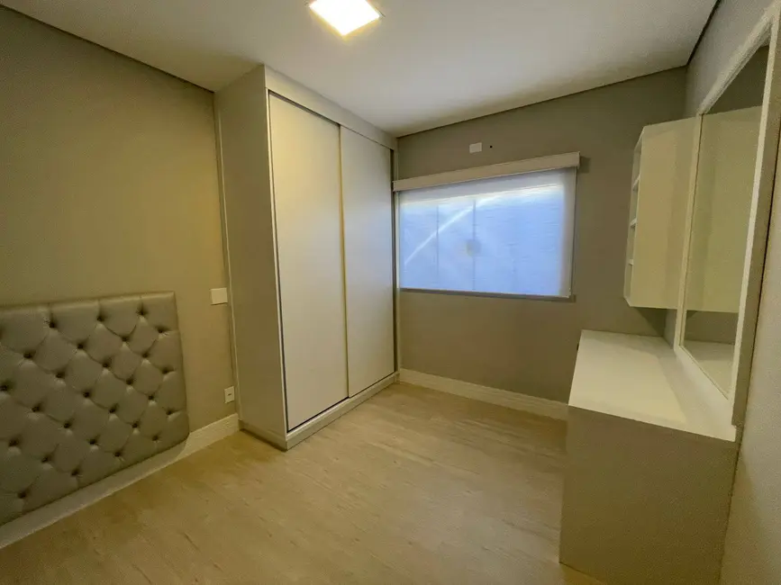 Foto 6 de Casa com 3 quartos à venda, 150m2 em Parque Residencial Jaguari, Americana - SP